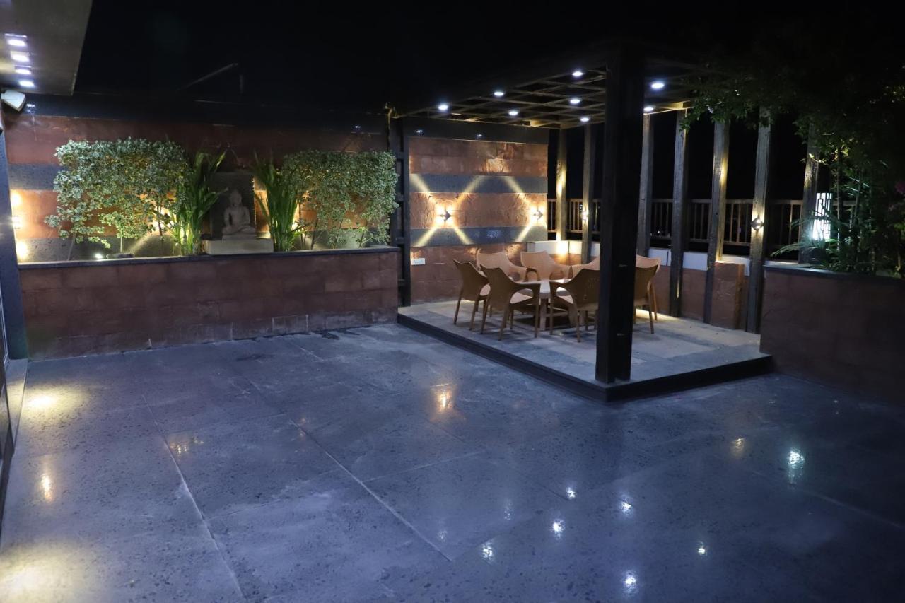 Republic Hotel Patna (Bihar) Exterior foto