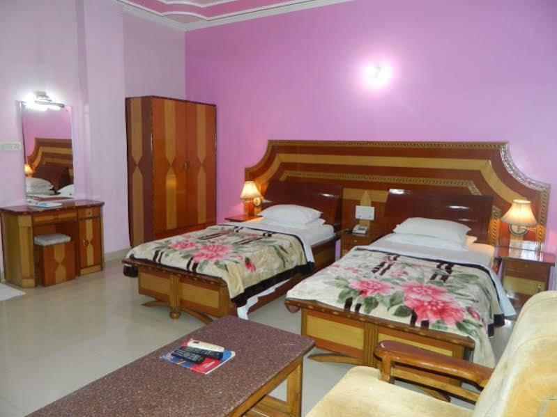 Republic Hotel Patna (Bihar) Exterior foto